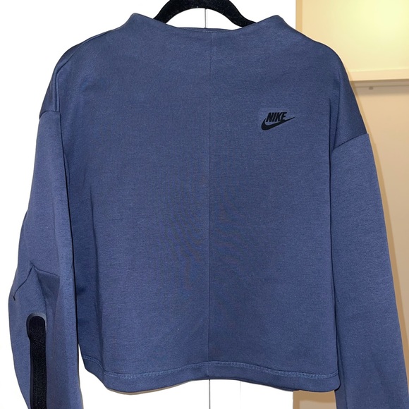 Nike Sweaters - Navy blue nike sweater